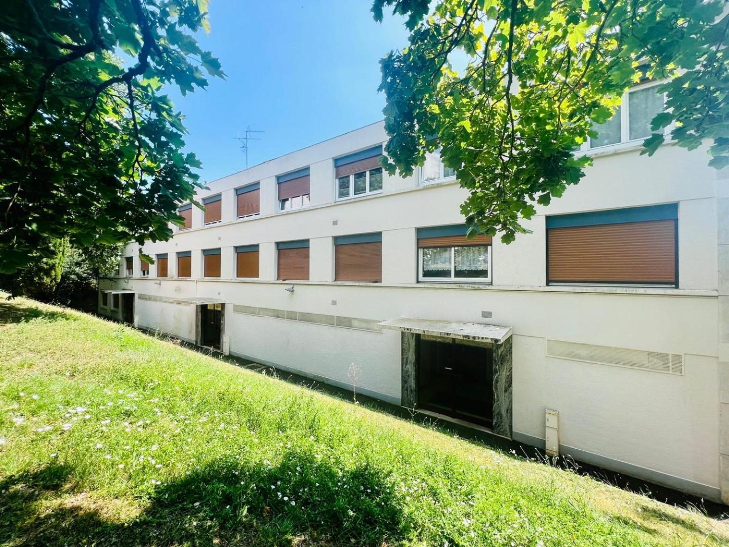 Le Retro - Splendide Appartement Poitiers Eksteriør bilde